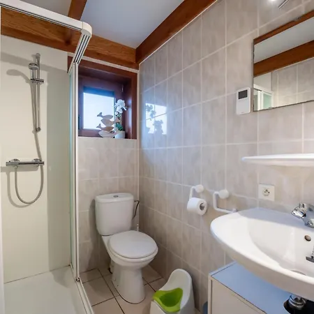 Pippa With Parking & Garden By Interhome *