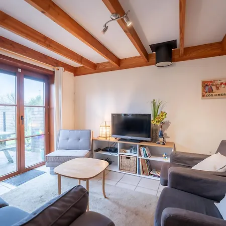 Holiday home Pippa With Parking & Garden By Interhome